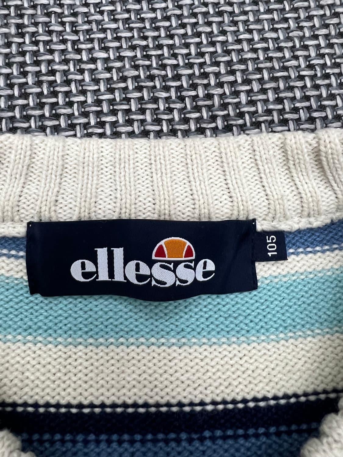 엘레쎄 니트 상품이미지2