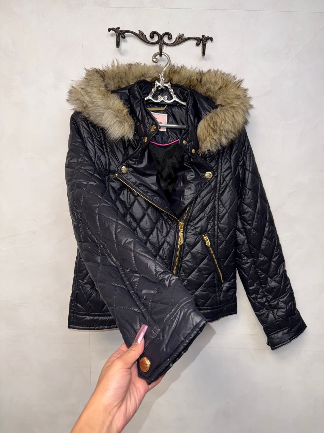 Juicy Couture black quilting fur hood 패딩 상품이미지2