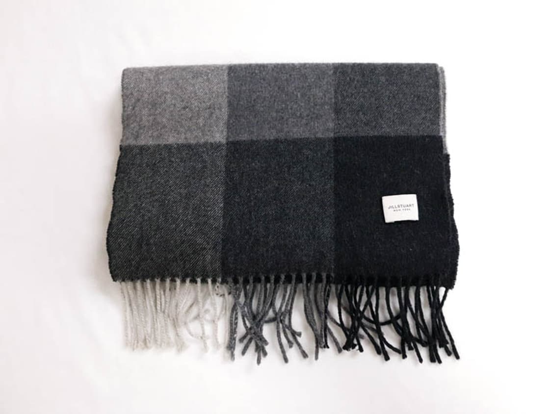 질스튜어트뉴욕 캐시미어100 체크 머플러 상품이미지1