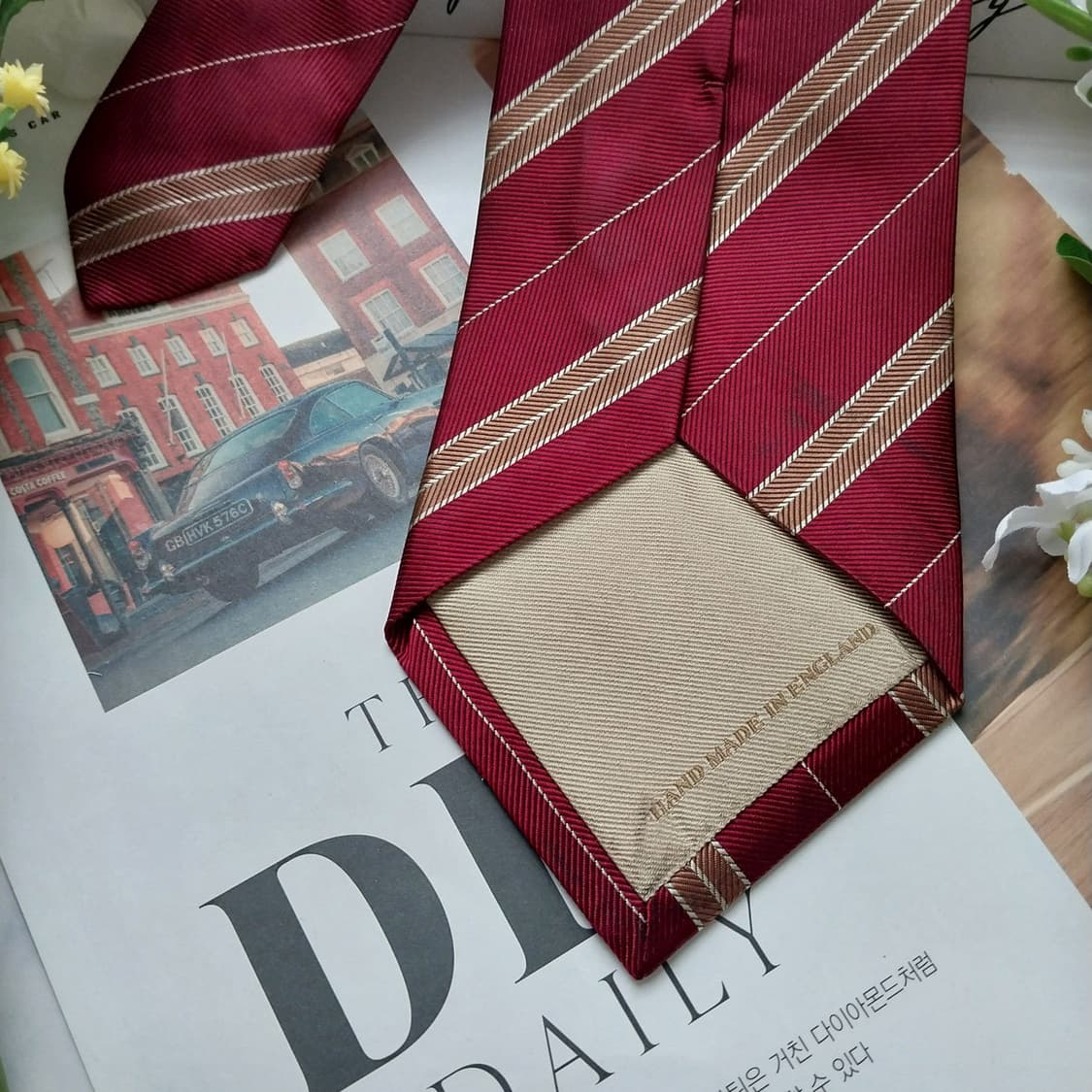 버버리 실크 버건디 스트라이프 넥타이 9cm A+~A등급 K1465
 상품이미지6