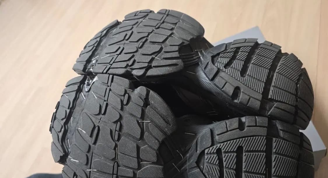 발렌시아가 스테이플러42 상품이미지5