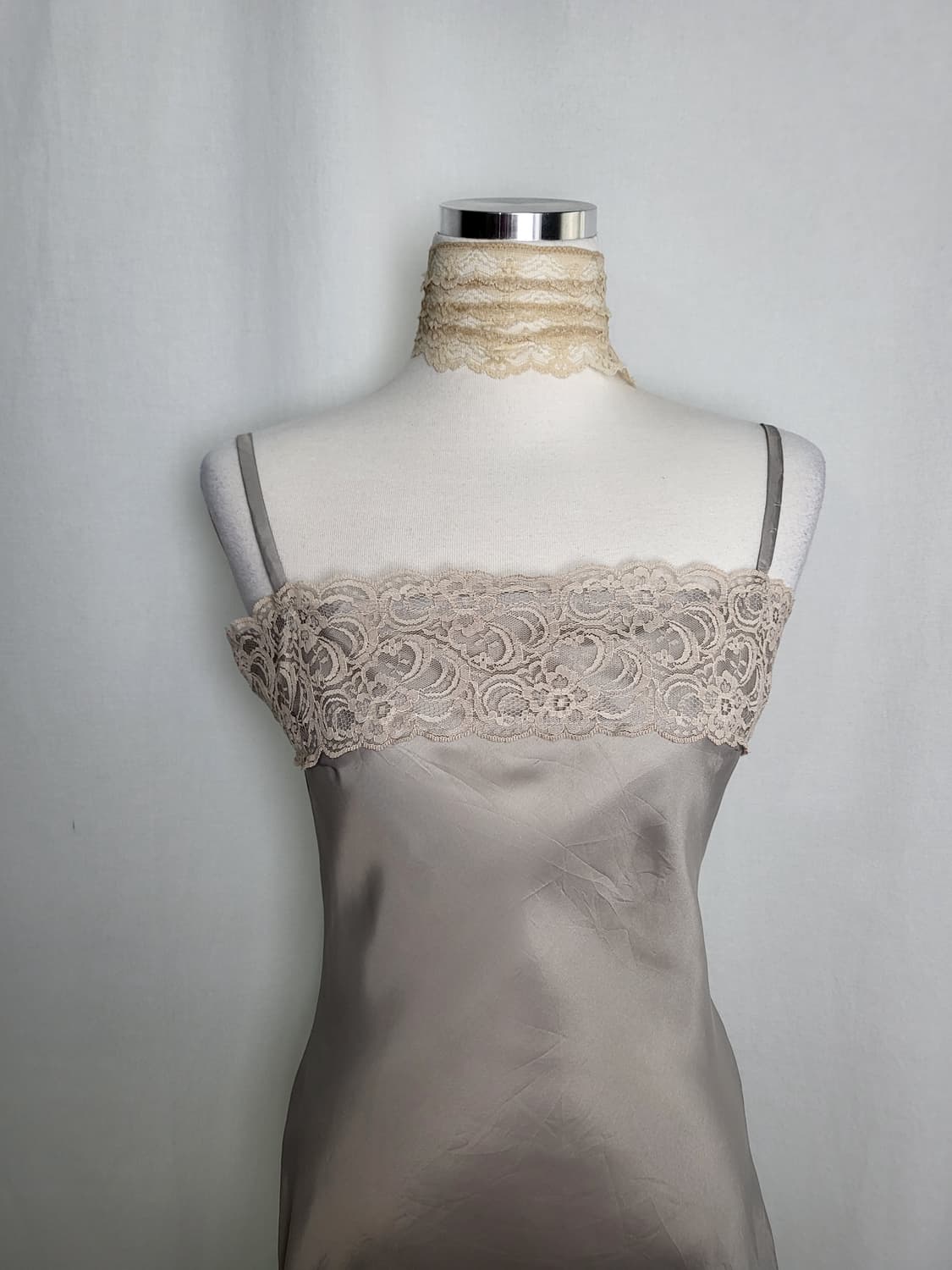 빈티지 실버 베이지 새틴 슬립 원피스 상품이미지1