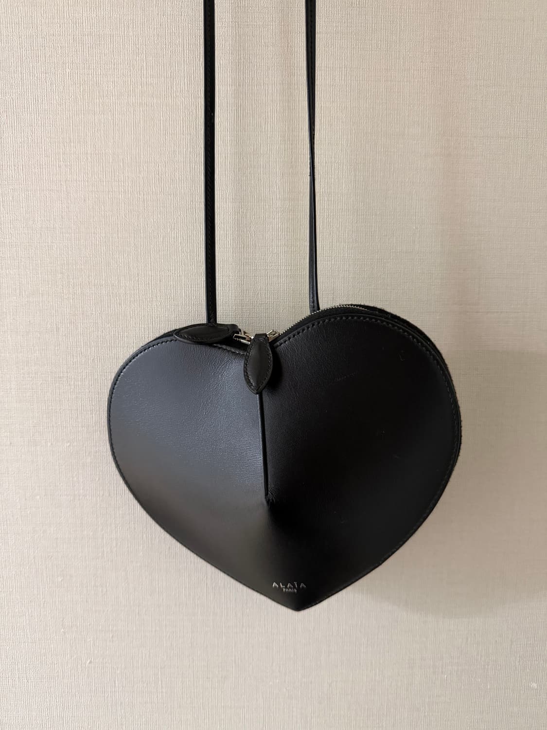 Alaia 알라이아 하트백 상품이미지1