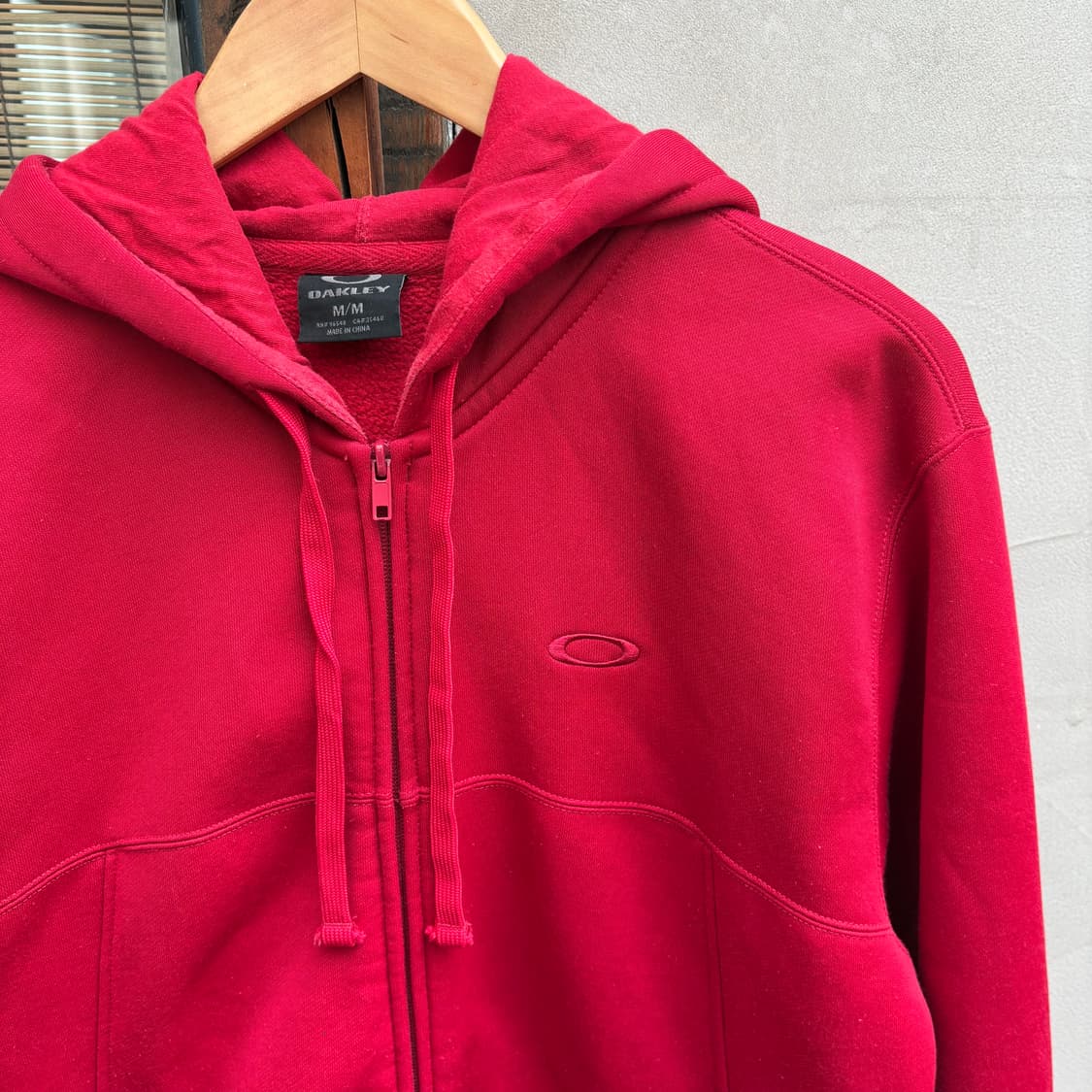 오클리 레드 후드 집업 상품이미지6