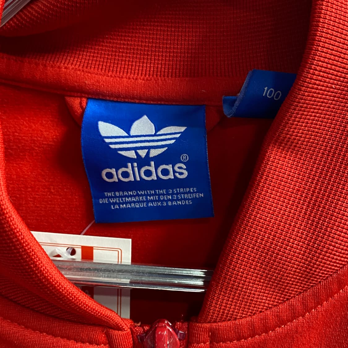 아디다스 오리지널 사이드라인 레드 배색 트랙 탑 져지 B3128  상품이미지4