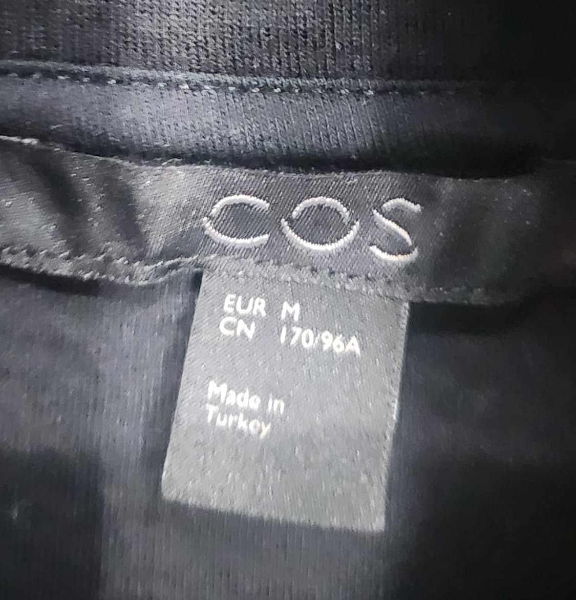 COS 코스 모크넥 크롭티 M (88까지가능) 상품이미지3