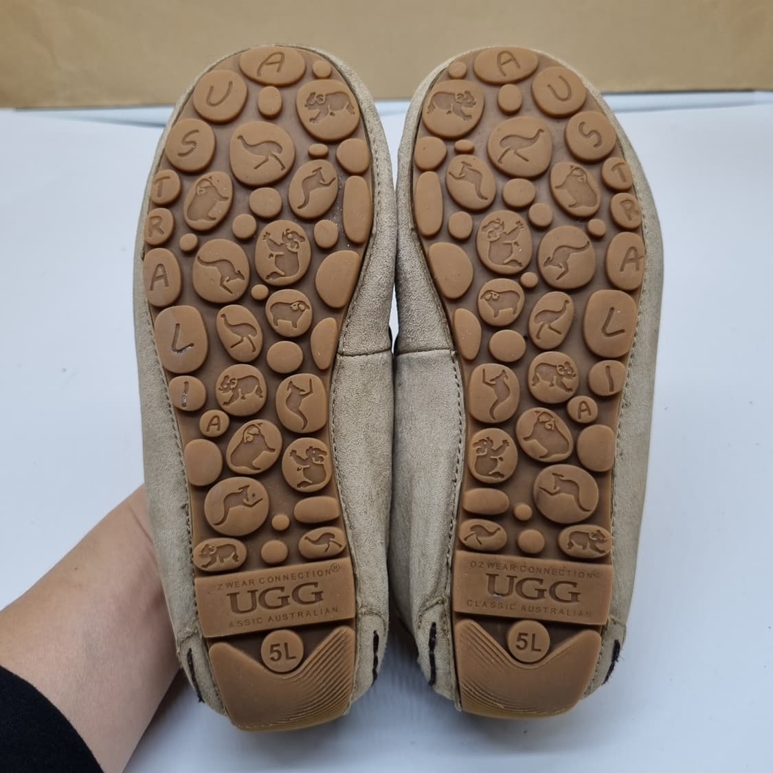 UGG 어그 모카신220 상품이미지3