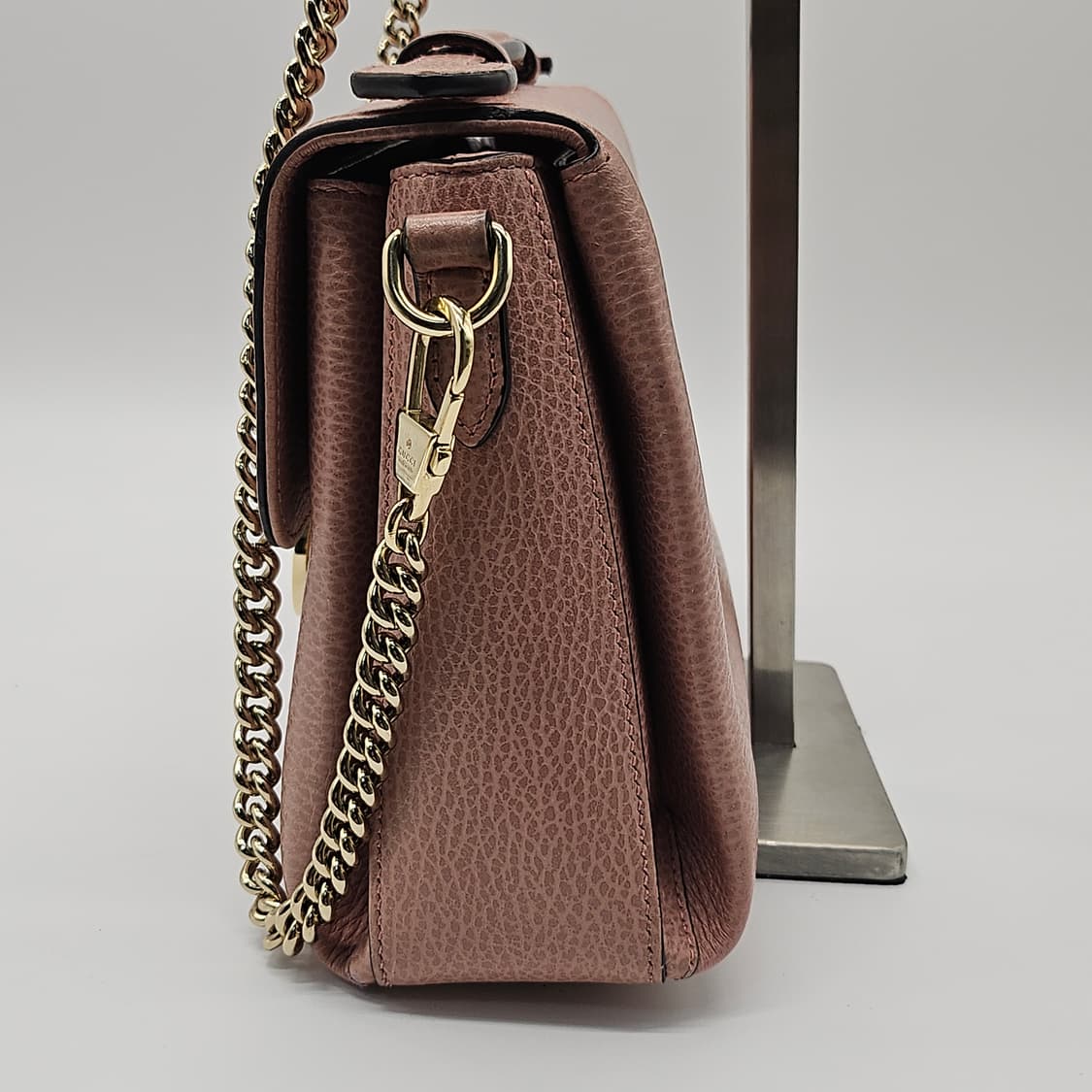 구찌 인터로킹 체인 숄더백 상품이미지5