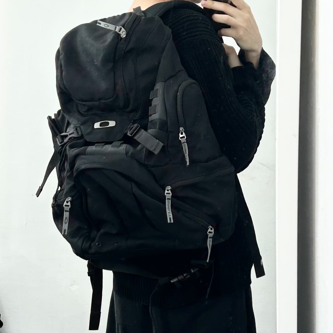 오클리 아이콘 백팩 상품이미지2