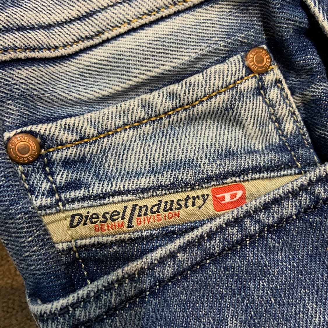 새상품)DIESEL 디젤 자탄 데님 팬츠 31 부츠컷 상품이미지3