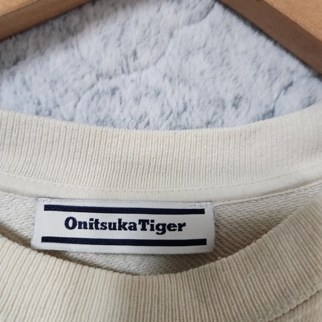 H892 [105] 오니츠카타이거 맨투맨 티셔츠
 상품이미지4