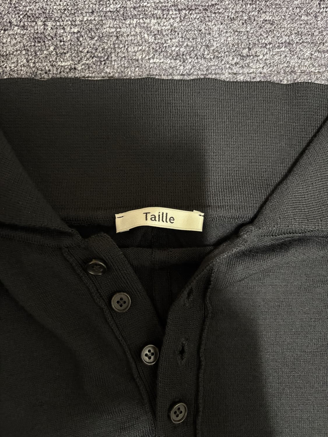 타일레 니트 상품이미지1