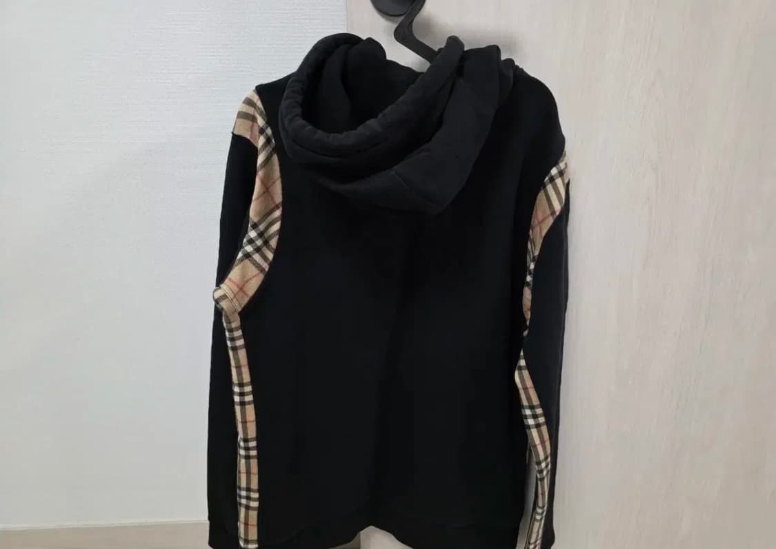 버버리 후드티 상품이미지4