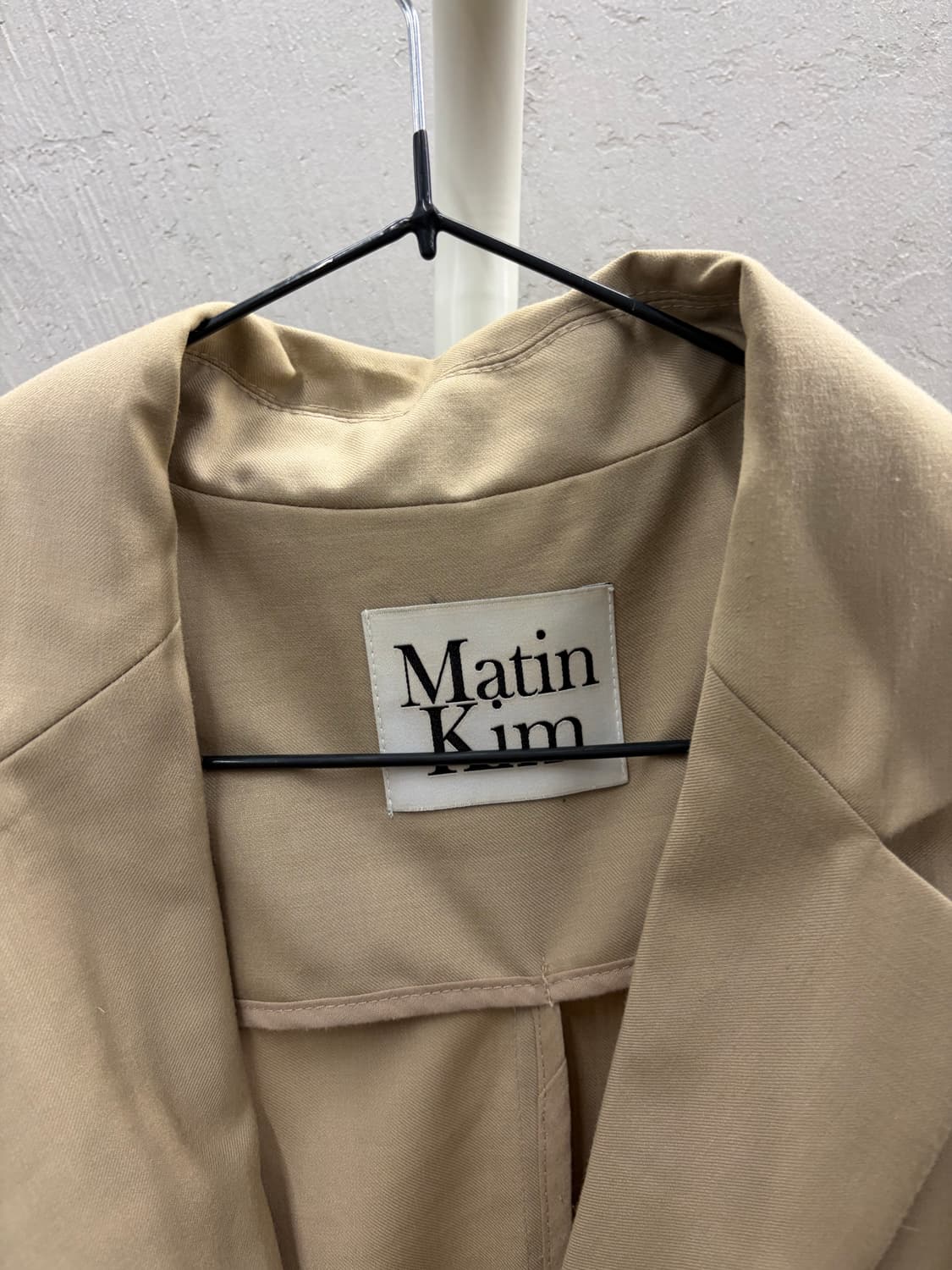 마뗑킴 베이지 트렌치 코트 상품이미지3