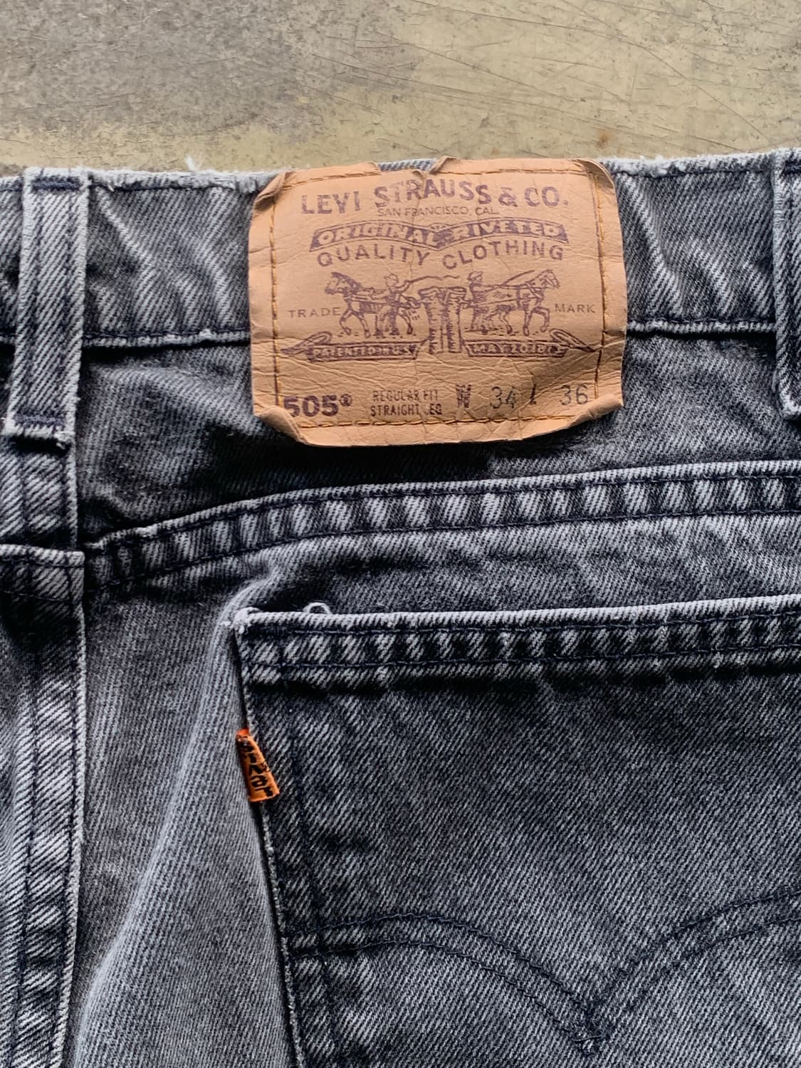 90s 리바이스 505 오렌지탭 블랙 데님팬츠 상품이미지9