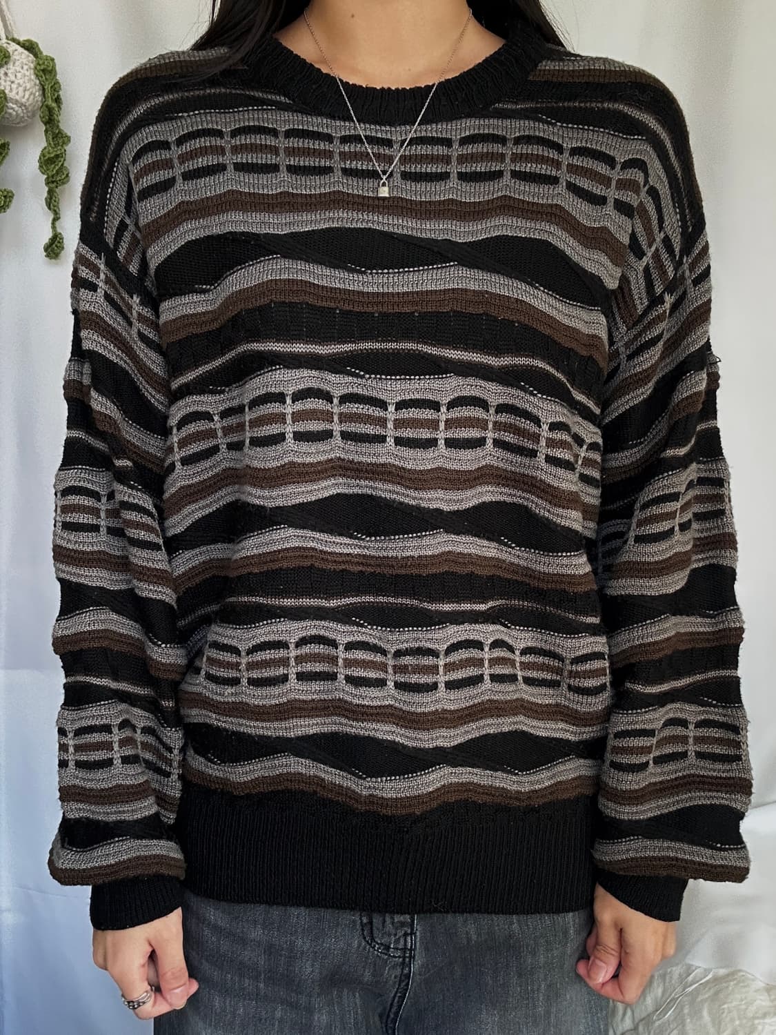 빈티지 패턴 라운드 니트 상품이미지1