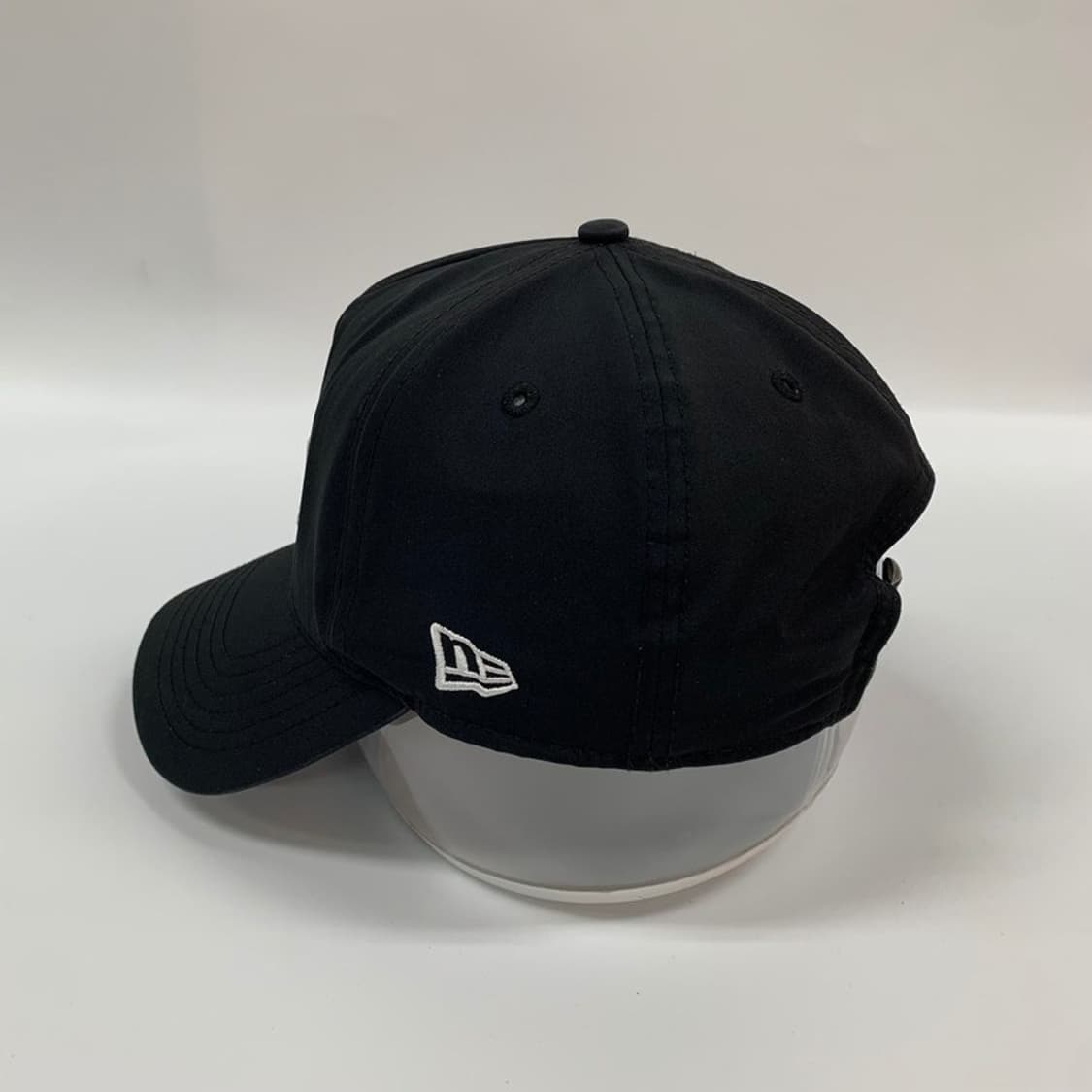 뉴에라 NYC 로고 테크 제트캡 상품이미지2