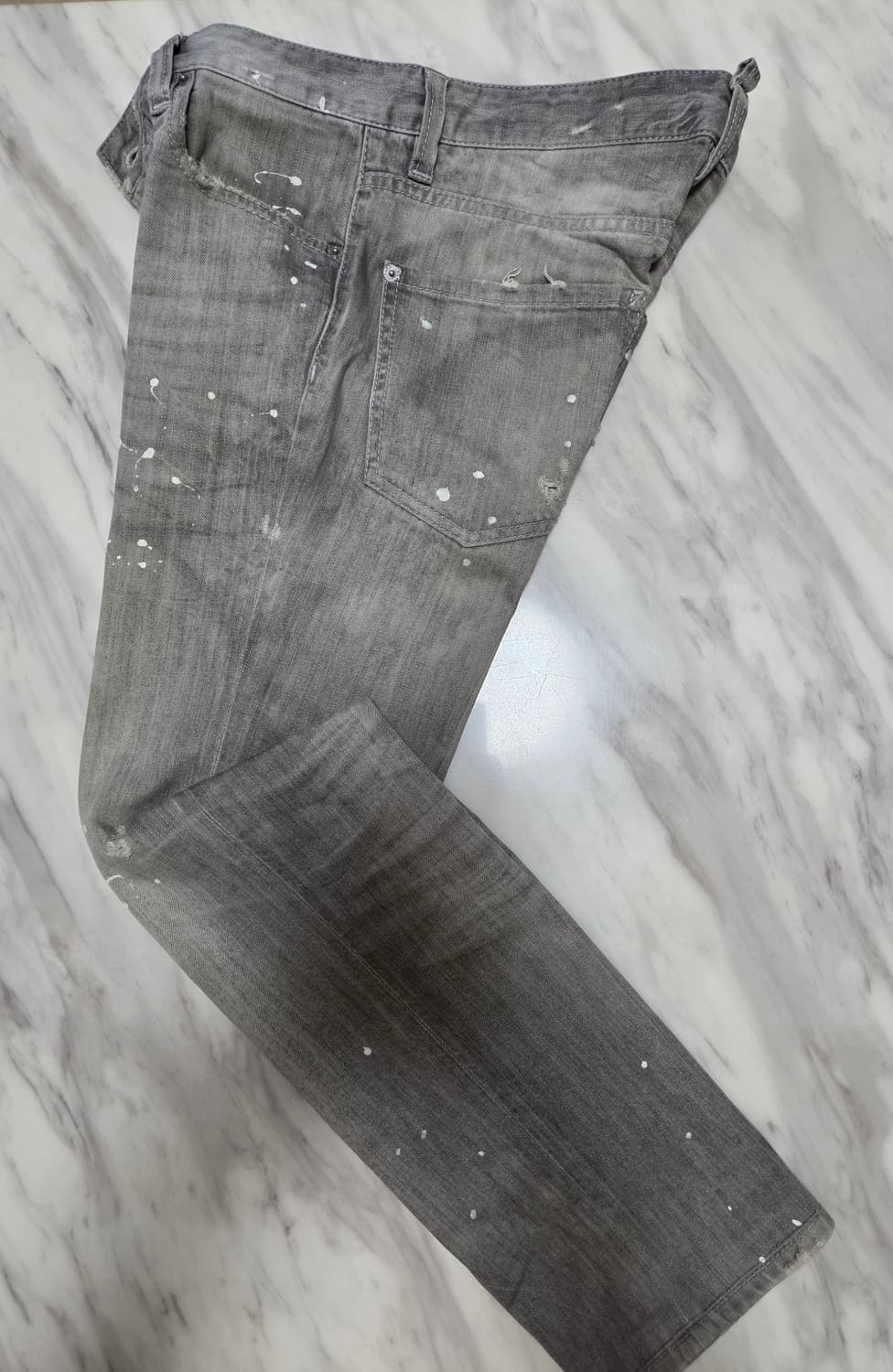 디스퀘어드 그레이 페인팅 슬림 데님팬츠 상품이미지7