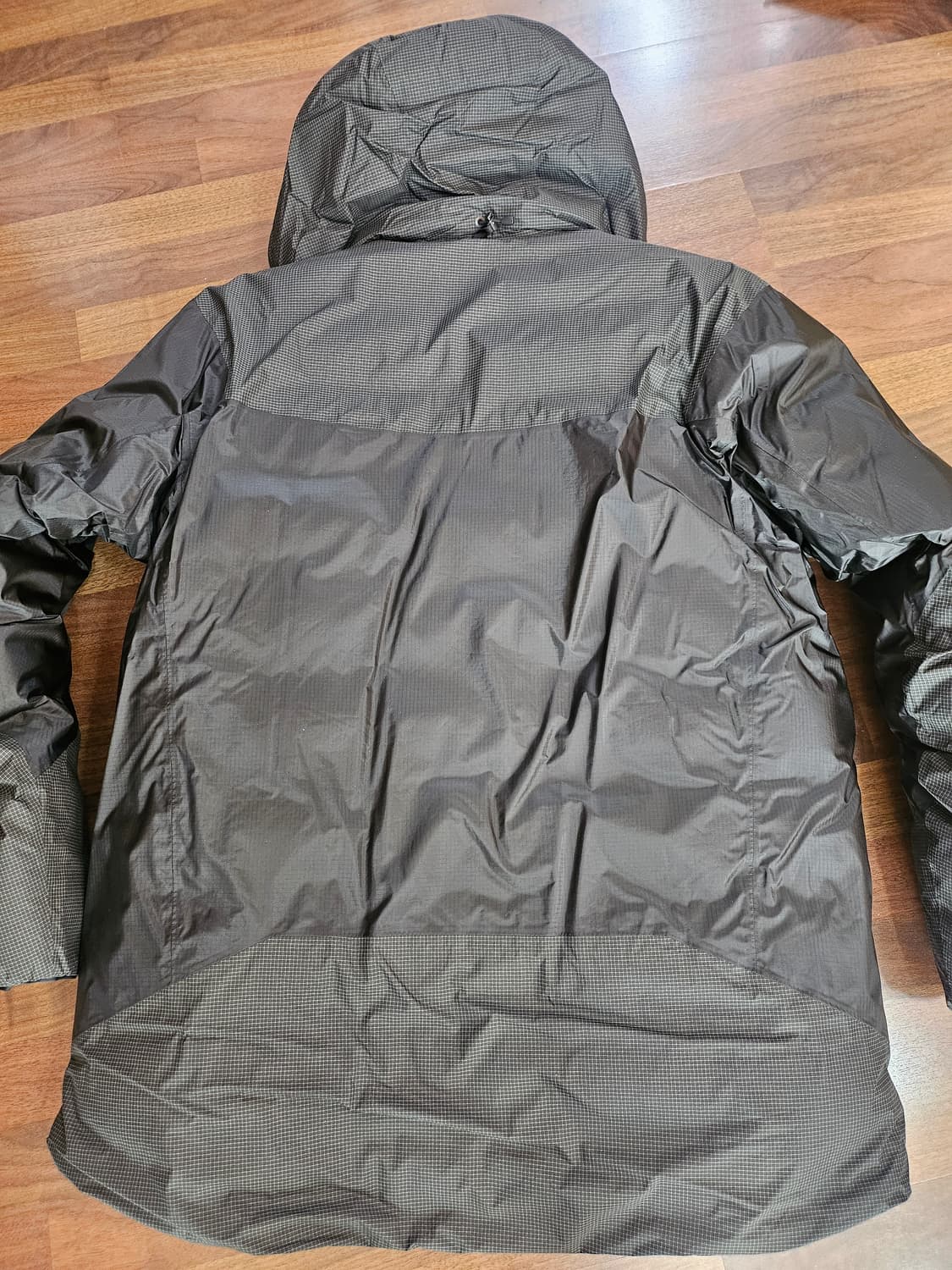 아크테릭스 알파파카 블랙 M 상품이미지5