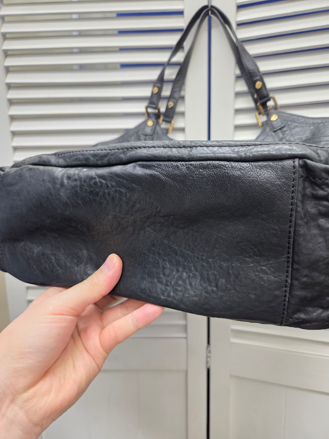 토리버치 소가죽 빅 토트백 상품이미지4