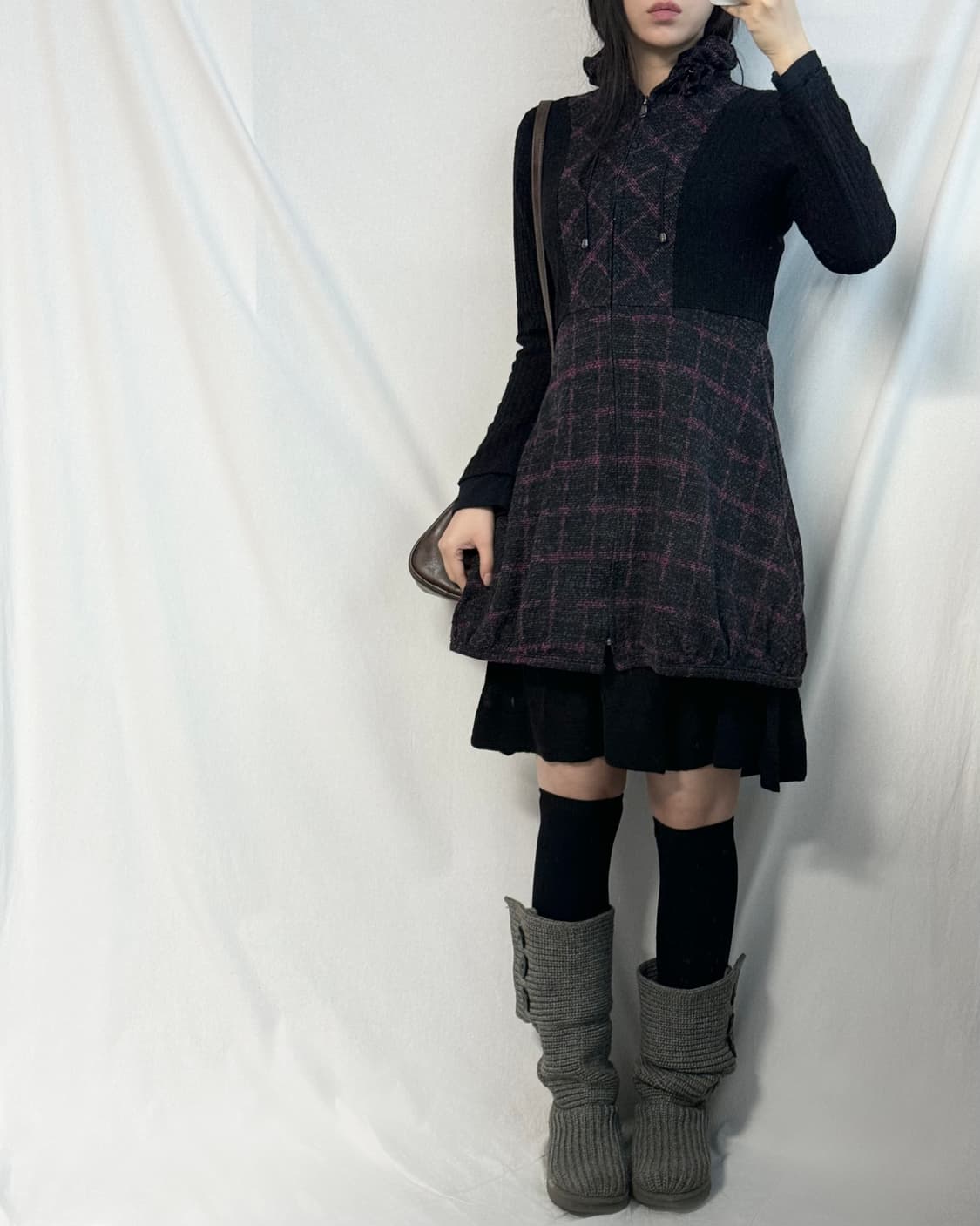 셔링 스트링 넥 니트 집업 원피스 상품이미지3