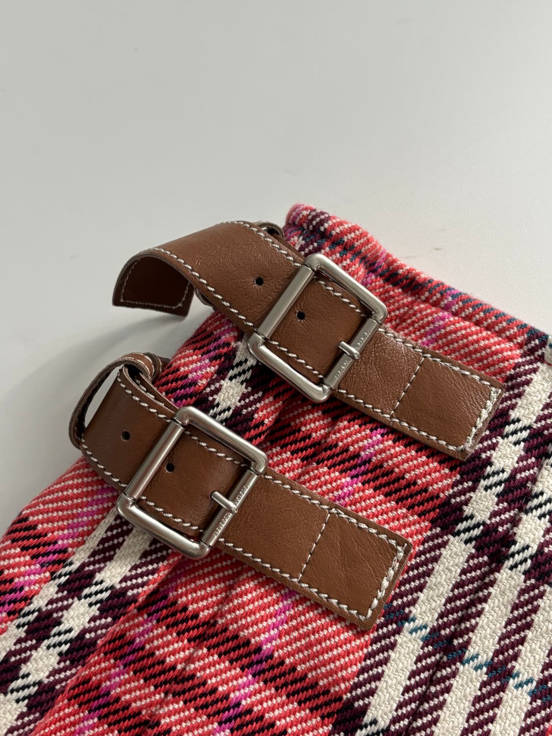 Burberry 버버리 블루라벨 핑크 노바체크 버클 스커트 상품이미지5