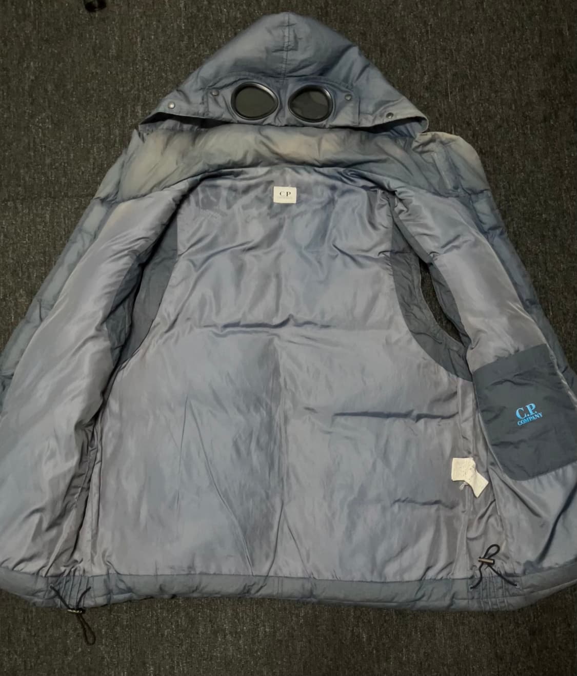 CP컴퍼니 패딩조끼 블루 상품이미지10