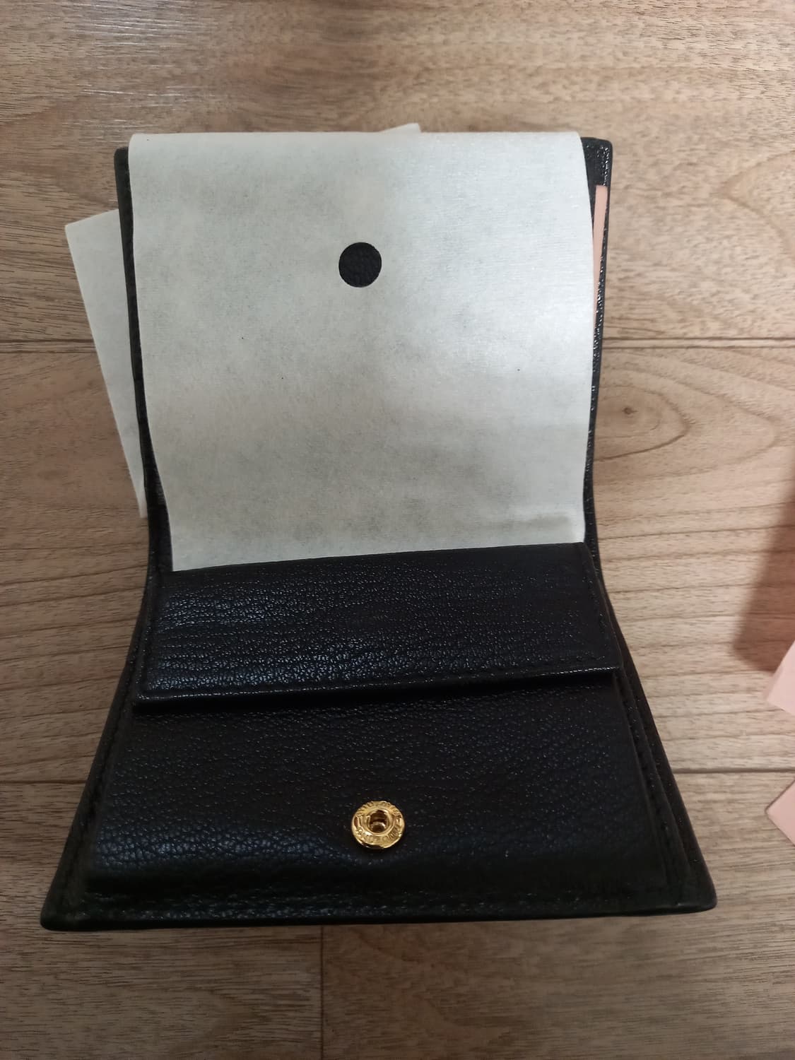 미우미우 크리스탈 자카드 반지갑 상품이미지3