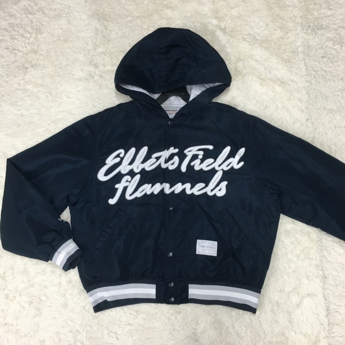 이벳필드 커시브드 후드 스타디움자켓 BB18 상품이미지1