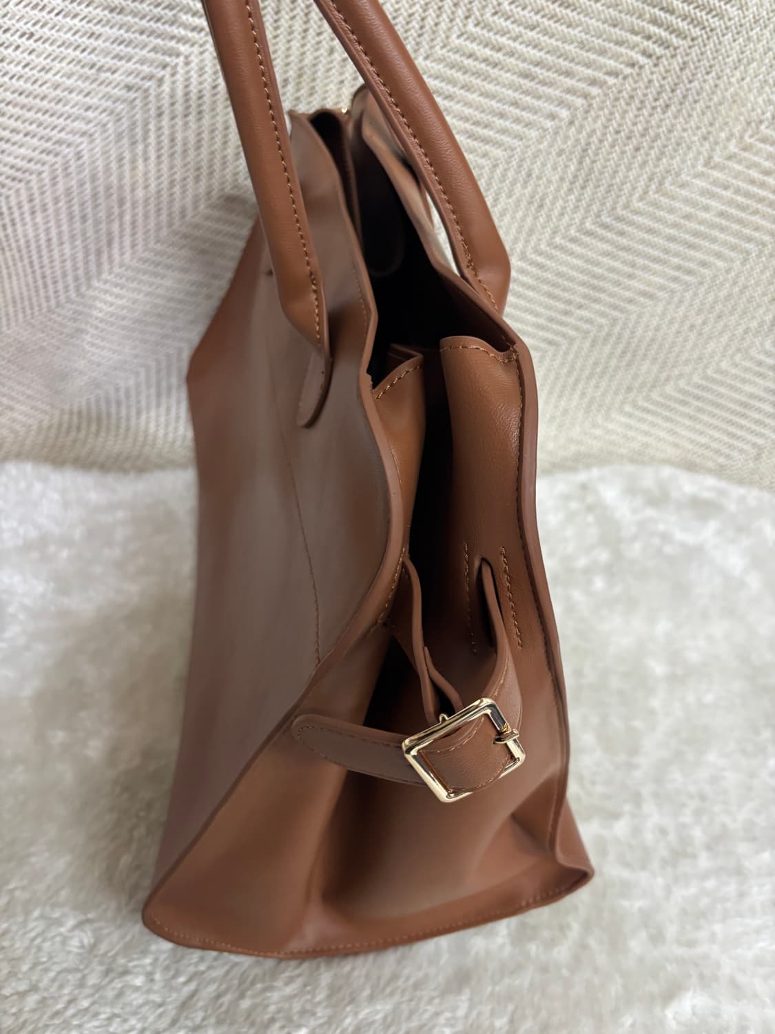 옆면 버클 스트랩 포인트 사각 토드백 상품이미지2