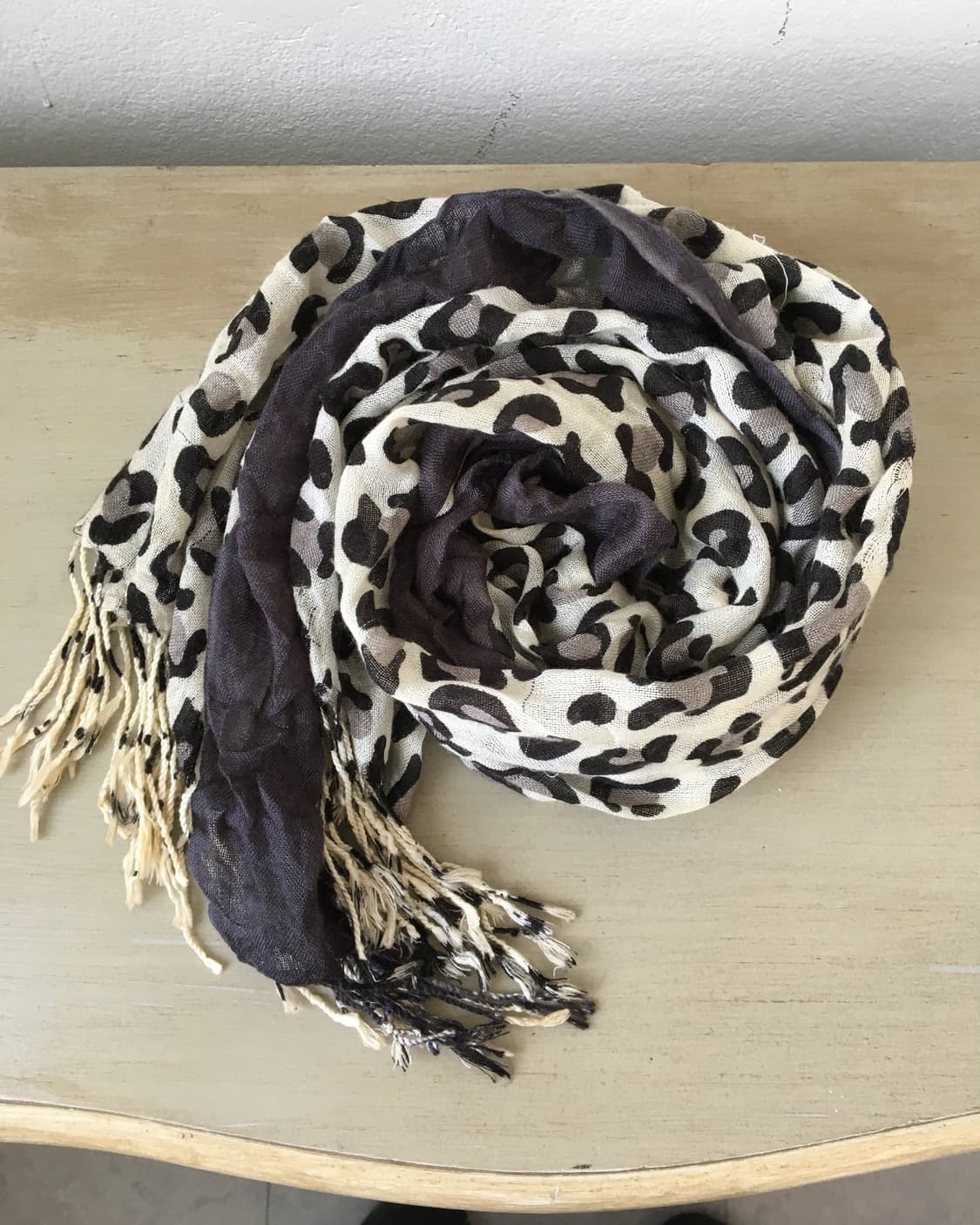  leopard pattern scarf 상품이미지1