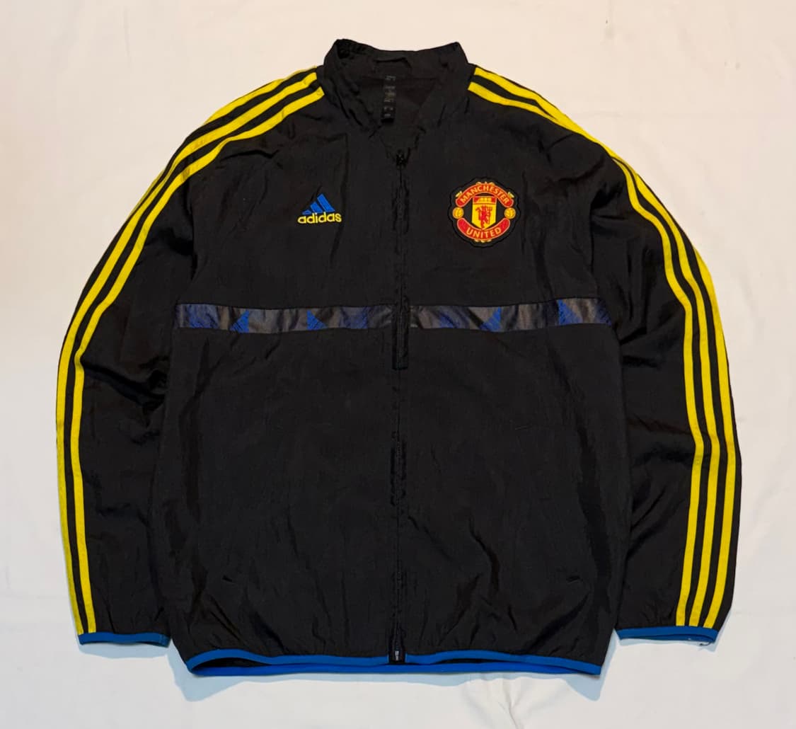 아디다스 21-22 맨유 아이콘 바람막이 블랙 상품이미지2