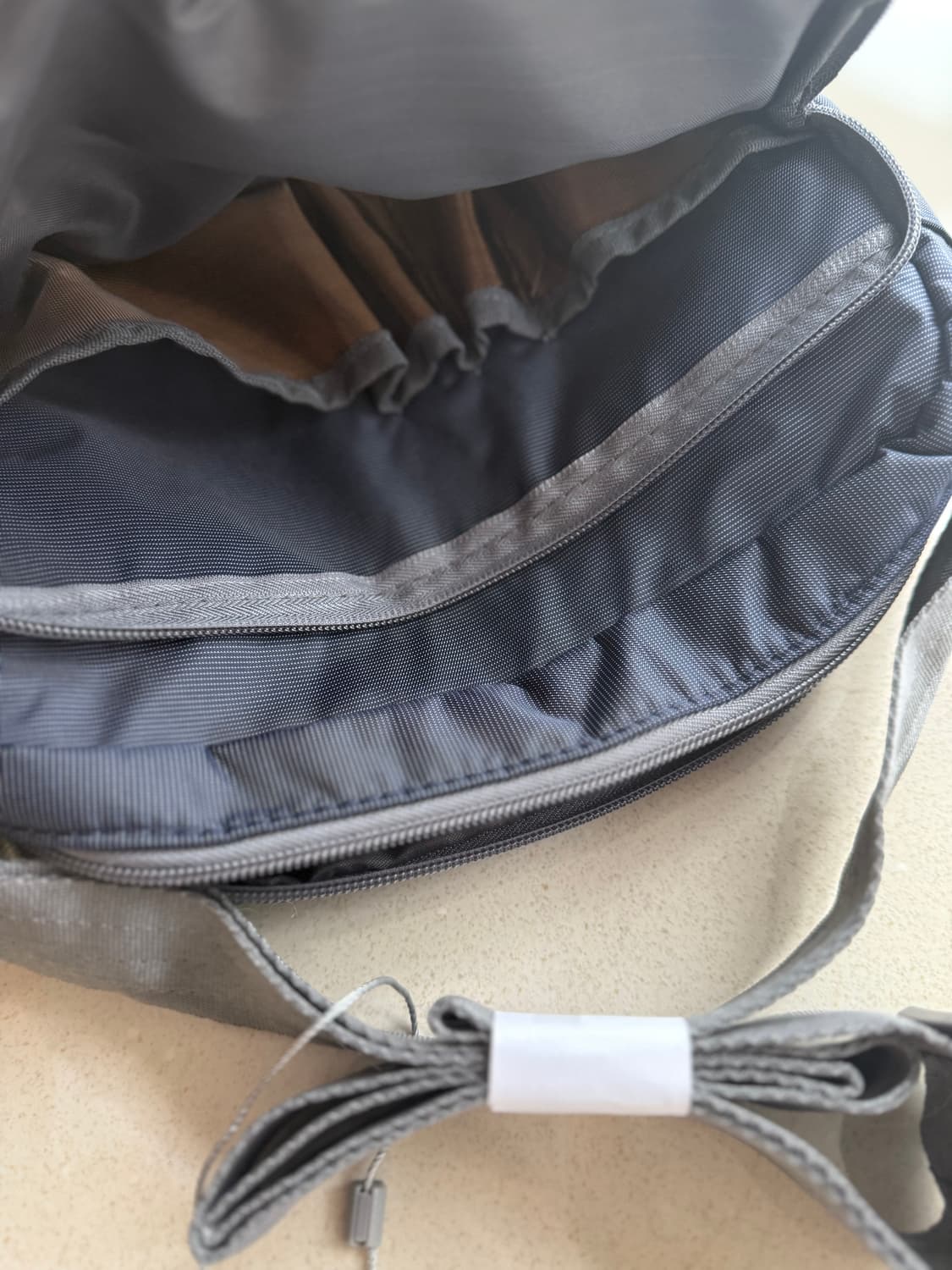 [새상품.정가69,000] 샘소나이트 크로스백 숄더백 여행가방 투미 포터 상품이미지7