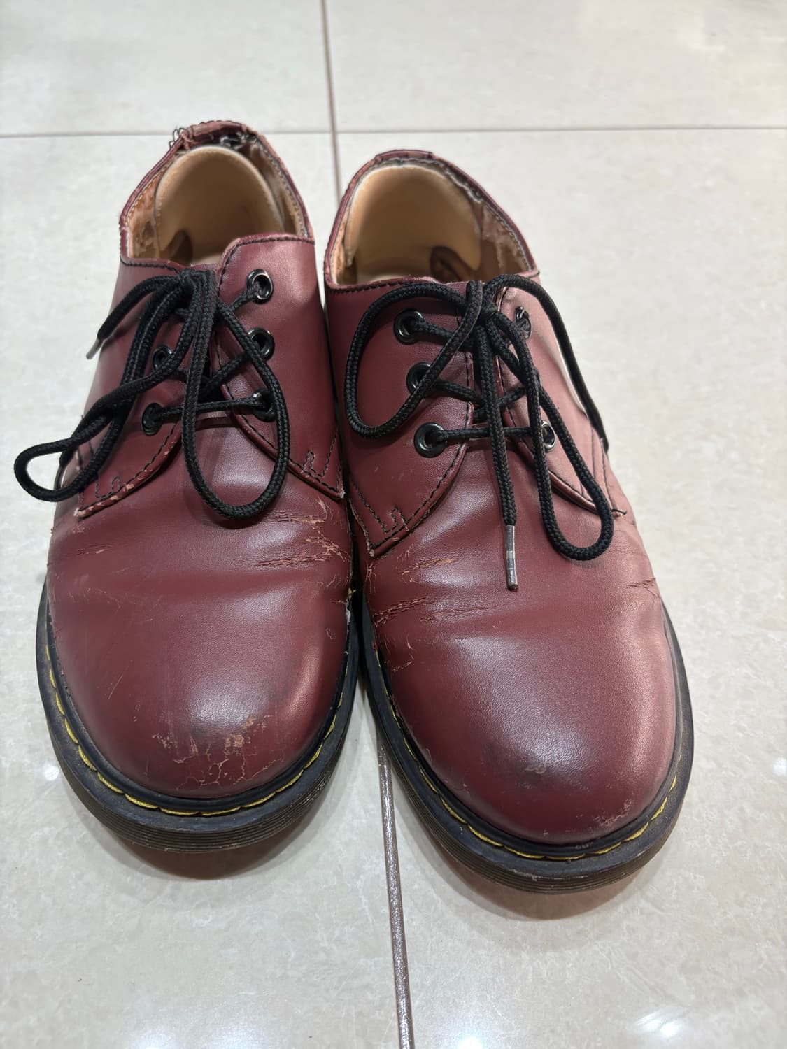 닥터마틴 1461 체리레드 상품이미지2