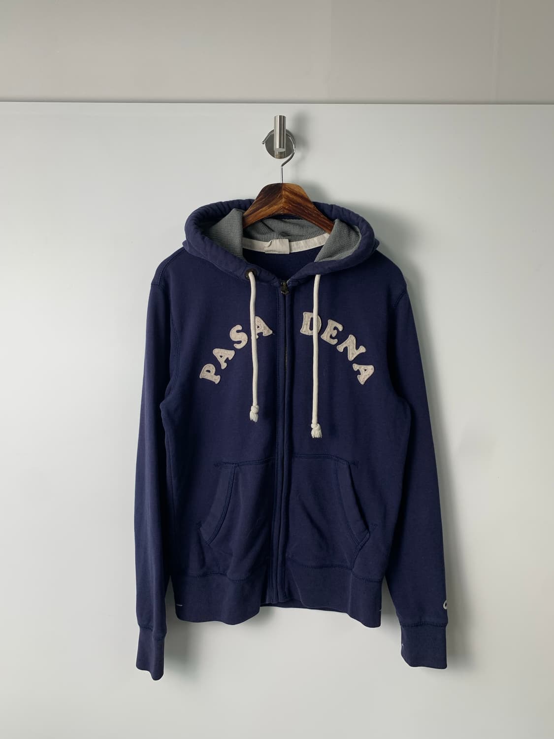 후아유 y2k 와투케 네이비 후드집업 상품이미지2