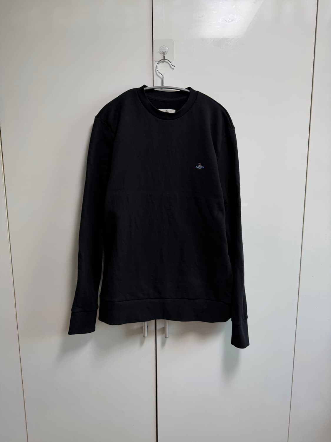 비비안웨스트우드 블랙 맨투맨 L 상품이미지1