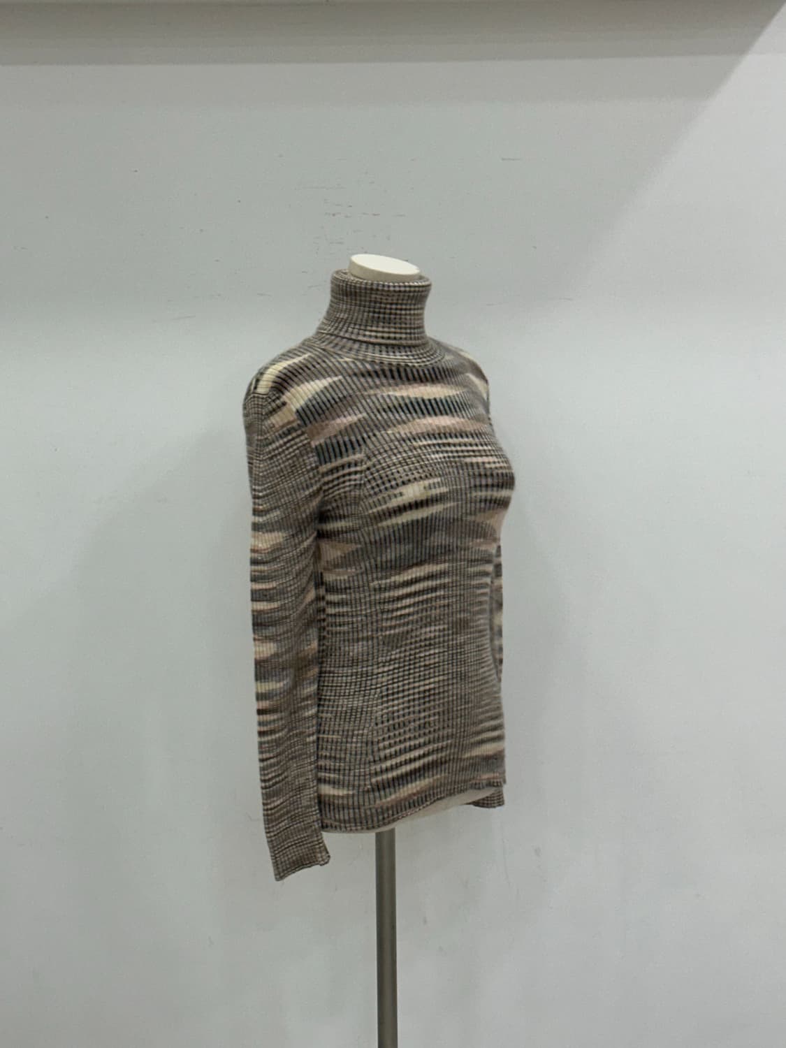 미소니 캐시미어 목폴라 상품이미지2