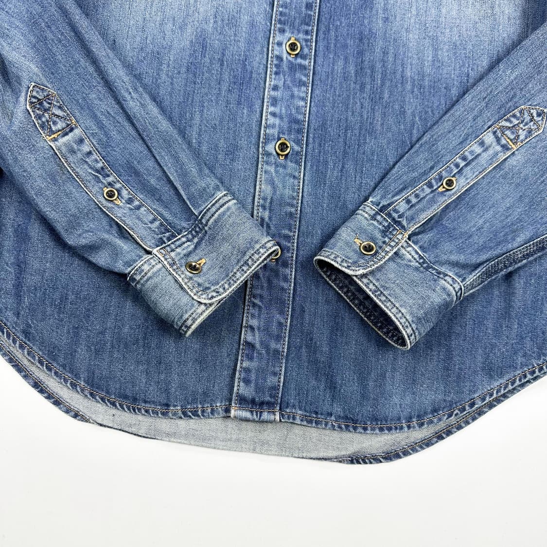 팀버랜드 워싱 투 포켓 데님셔츠 (L) 상품이미지4