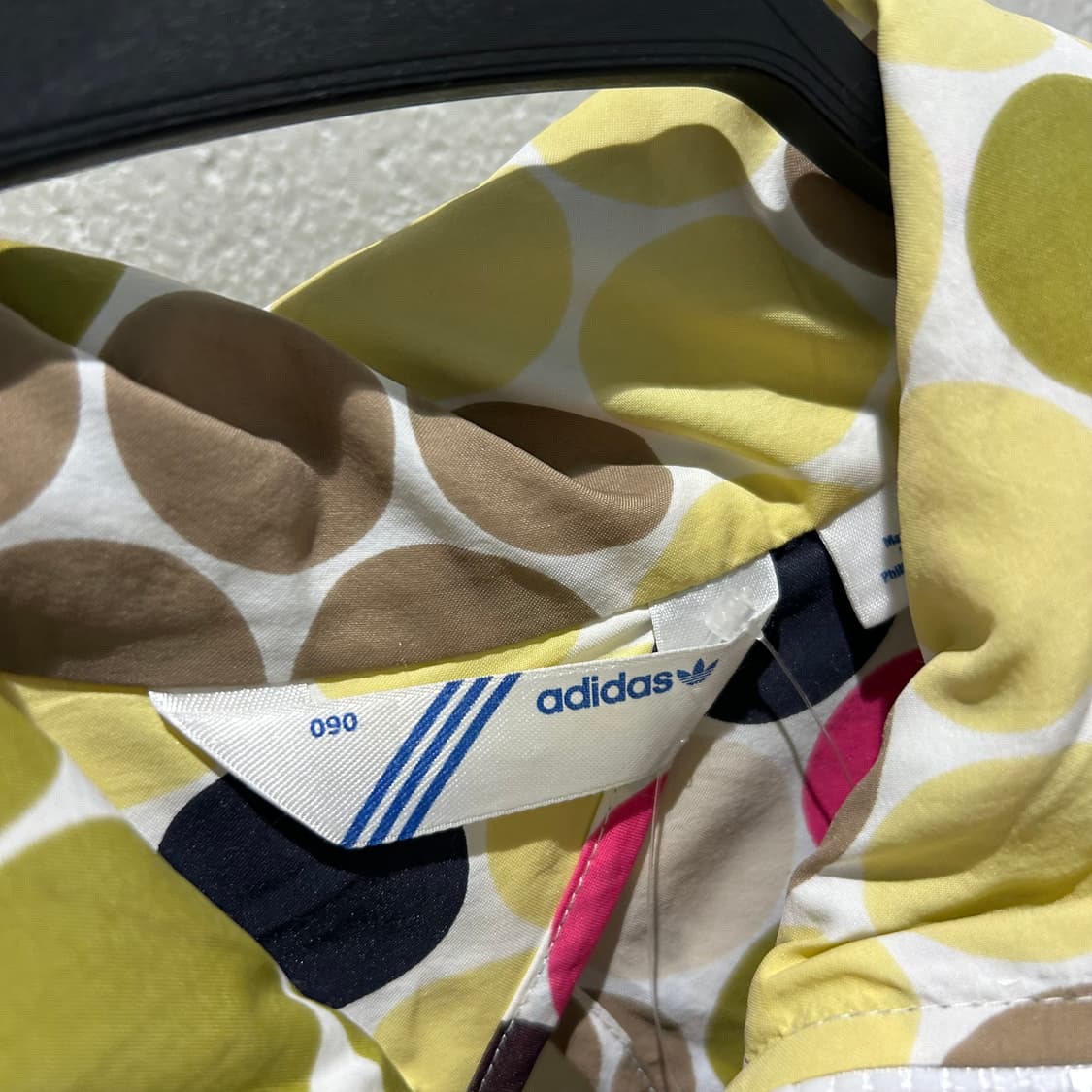 Adidas Yellow Dot Crop Jersey 상품이미지10