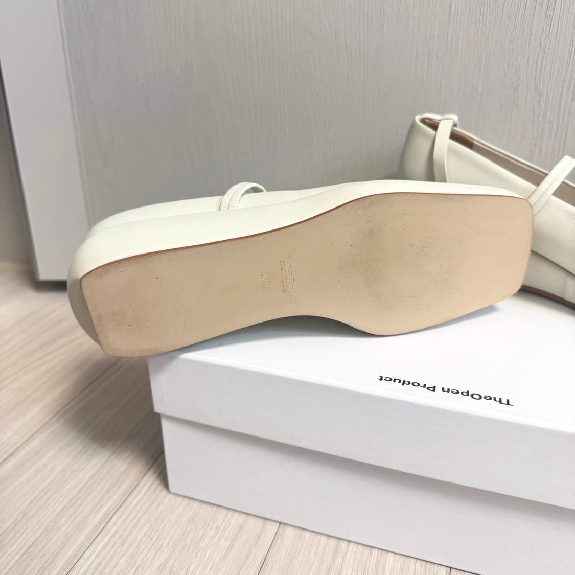 [새상품] 더오픈프로덕트 스퀘어 플랫폼 상품이미지4