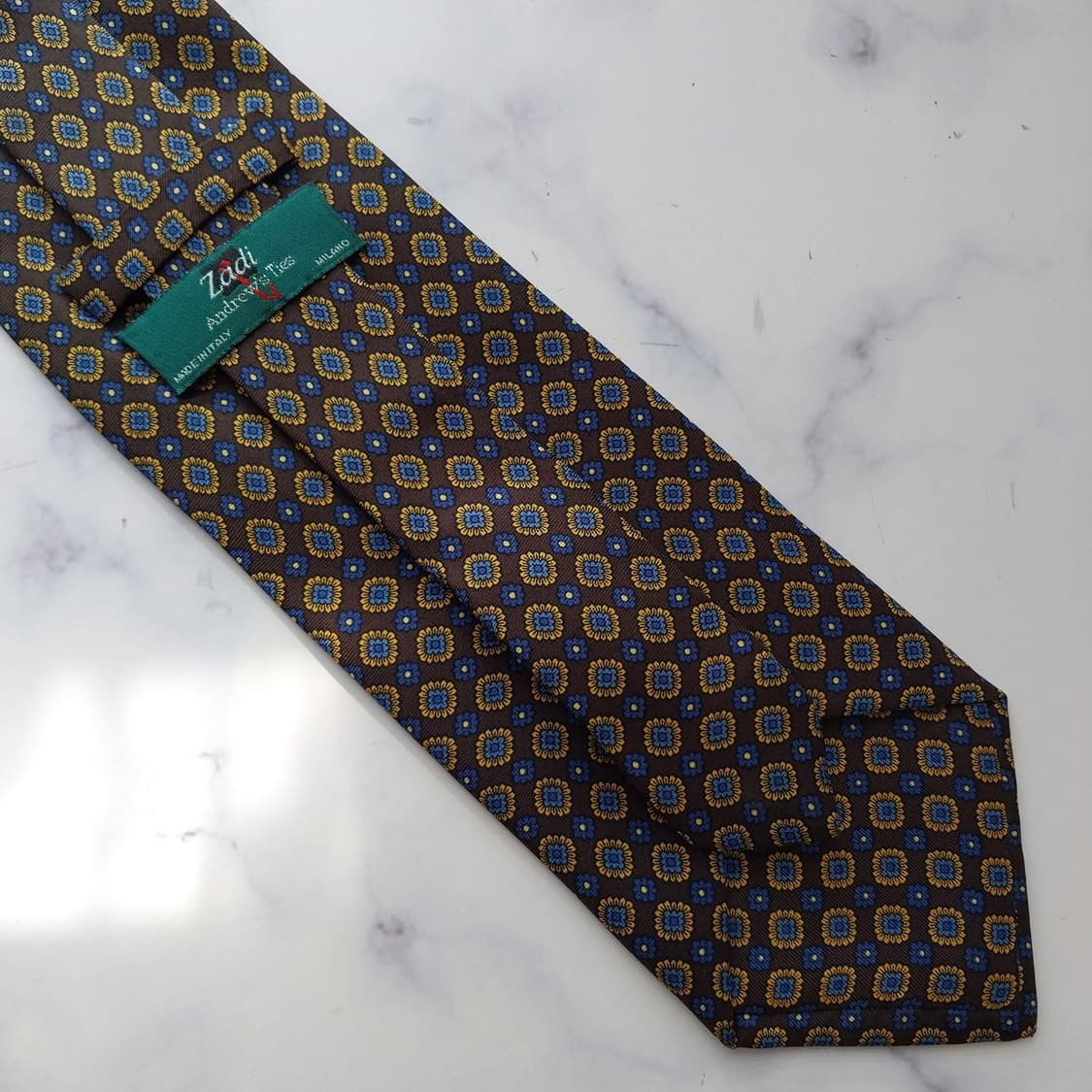 앤드류스타이 실크 브라운 패턴 넥타이 9.9cm A+등급 K2208
 상품이미지8