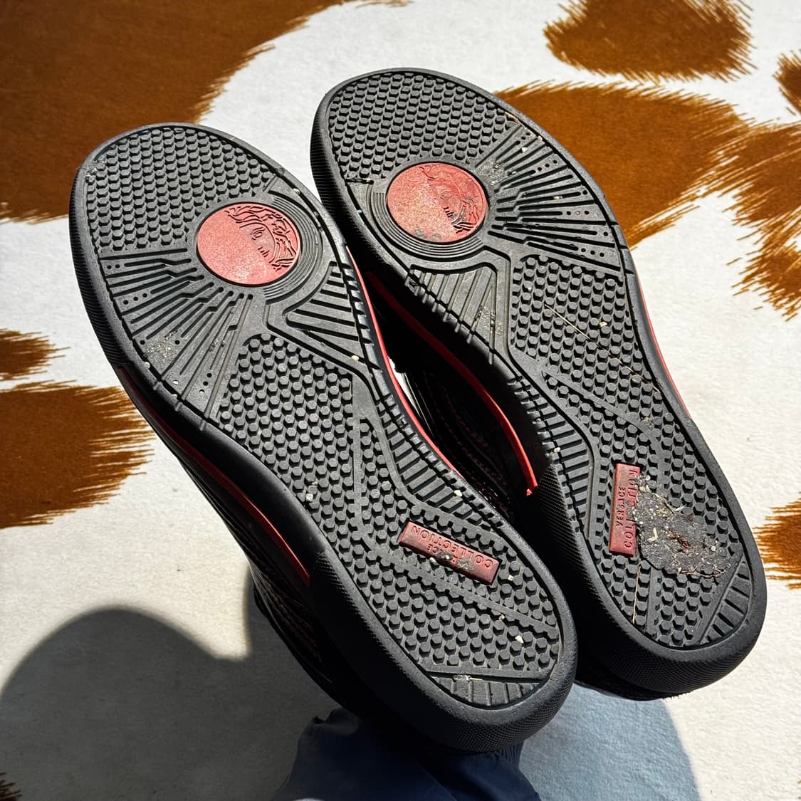 베르사체 컬렉션 스웨이드 스니커즈 44 (285) 상품이미지10