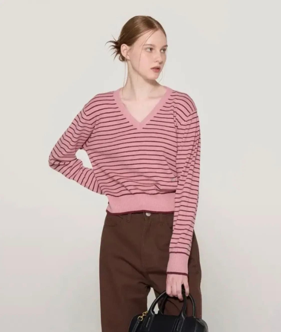제너럴아이디어 브이넥 스트라이프 풀오버 니트 핑크 상품이미지1