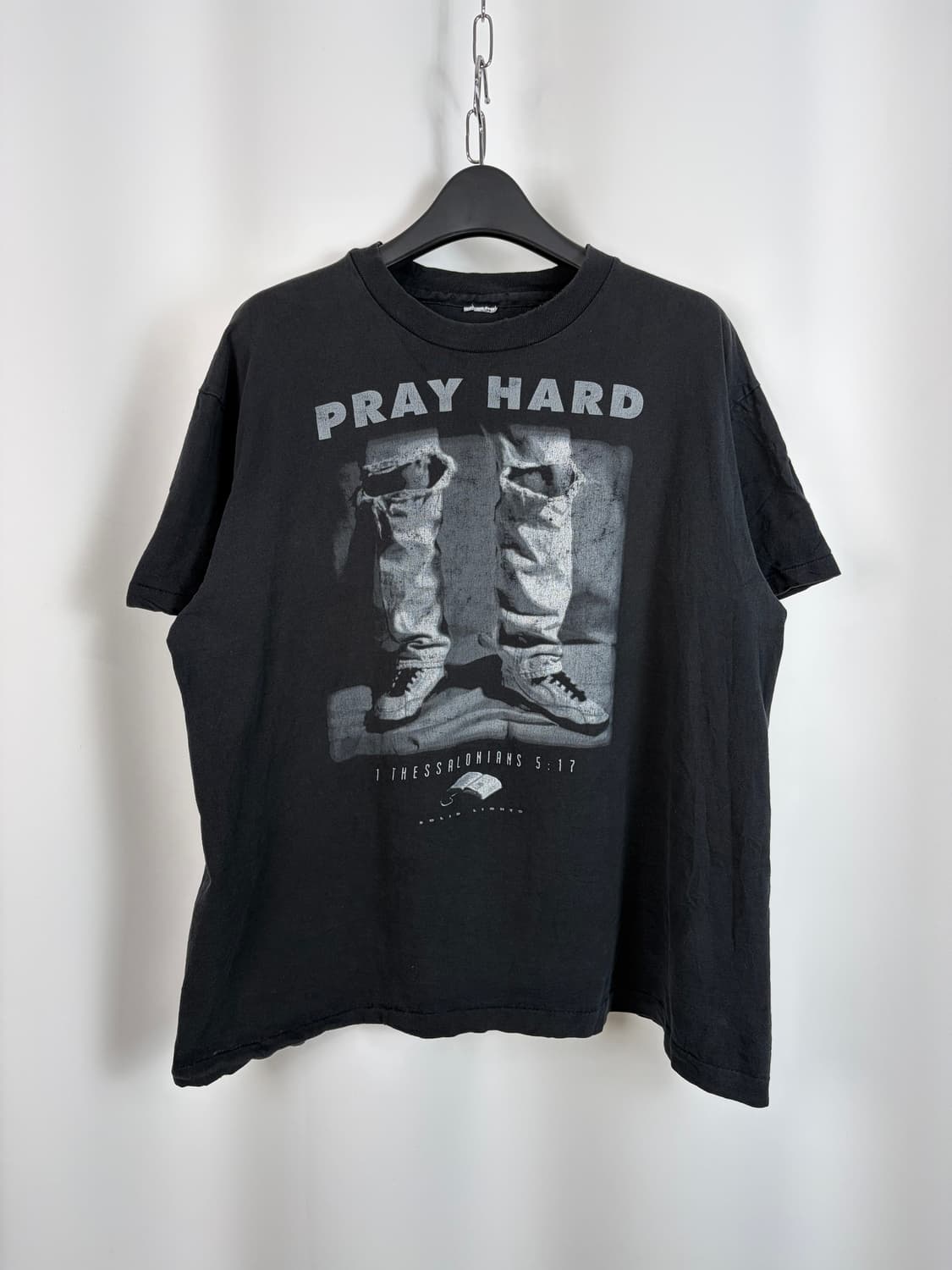 a533) 90s PRAY HARD 싱글스티치 반팔티셔츠 상품이미지1