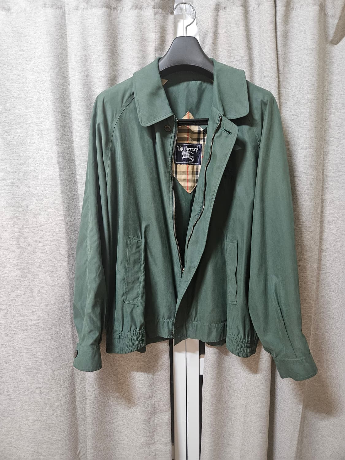 버버리 자켓 상품이미지3