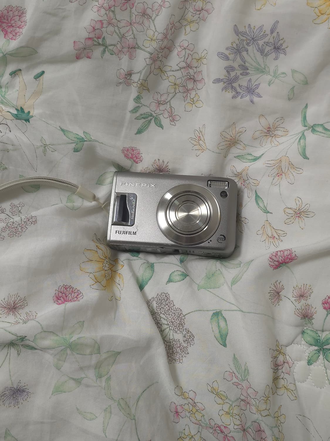 [작례O] Fujifilm f31fd  후지필름 상품이미지1