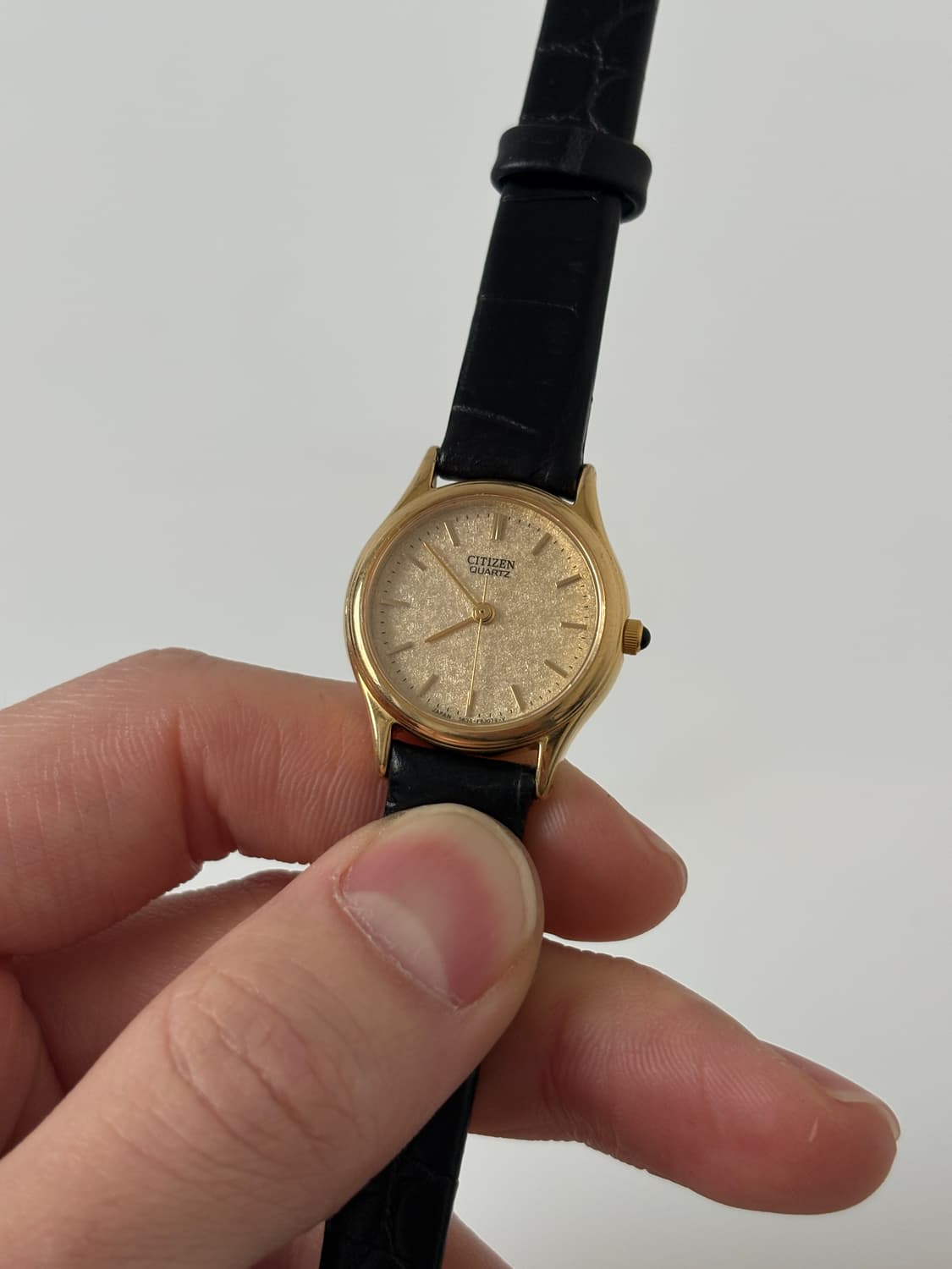 1980s Gold Texture Dial Ladies Quartz 상품이미지1