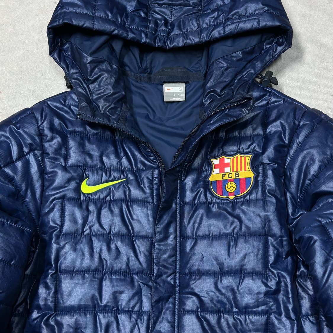 나이키 바르셀로나 후드점퍼 s 상품이미지2