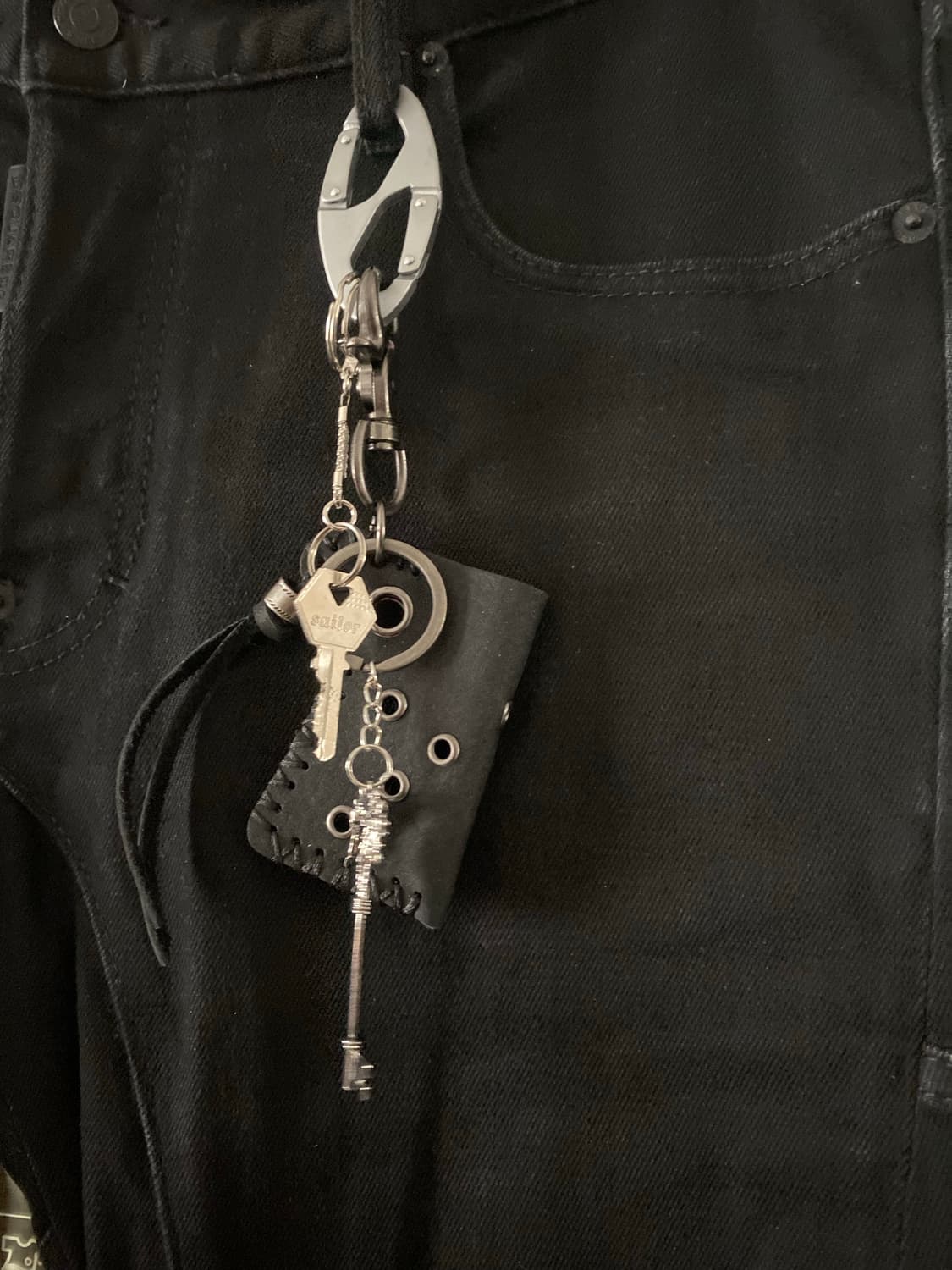 빈티지 펀칭 가죽 케이스 키링 상품이미지3