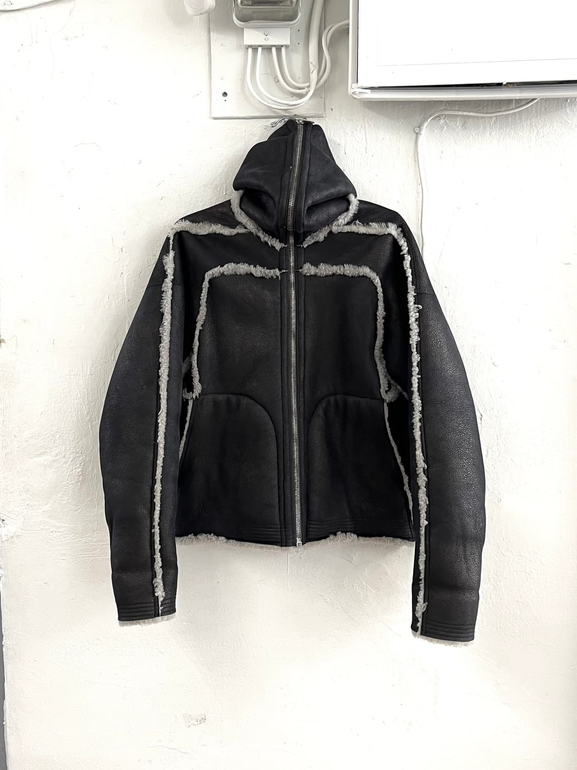 릭오웬스 2022FW 램스킨 시어링 레더 김프 후드 무스탕 자켓 상품이미지4